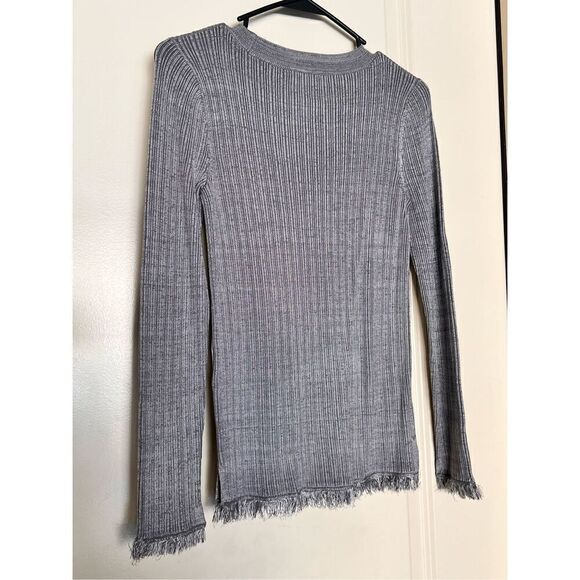 Club Monaco gray ribbed luxury sweater fringe hem and cuffs sz XS - Picture 6 of 6